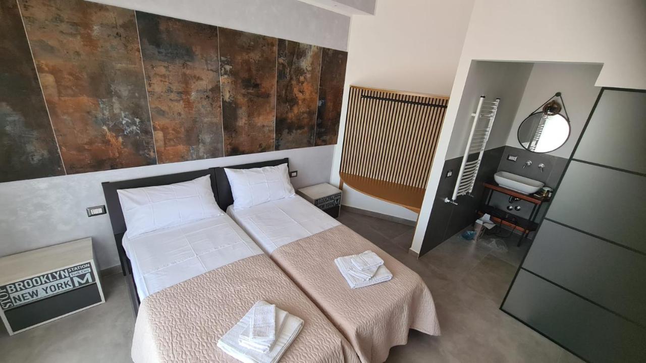Bed and Breakfast Casa Veneziano Мессина Экстерьер фото