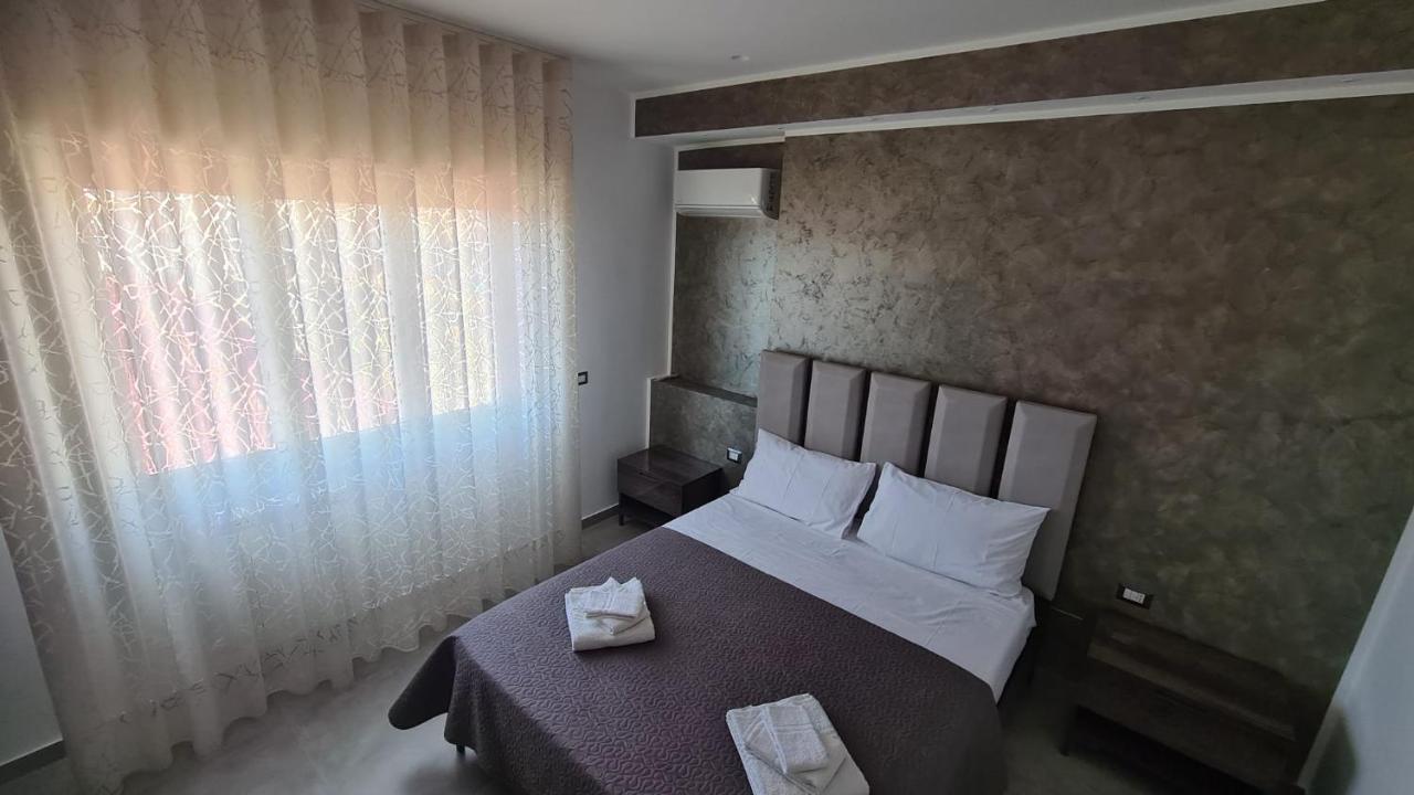 Bed and Breakfast Casa Veneziano Мессина Экстерьер фото